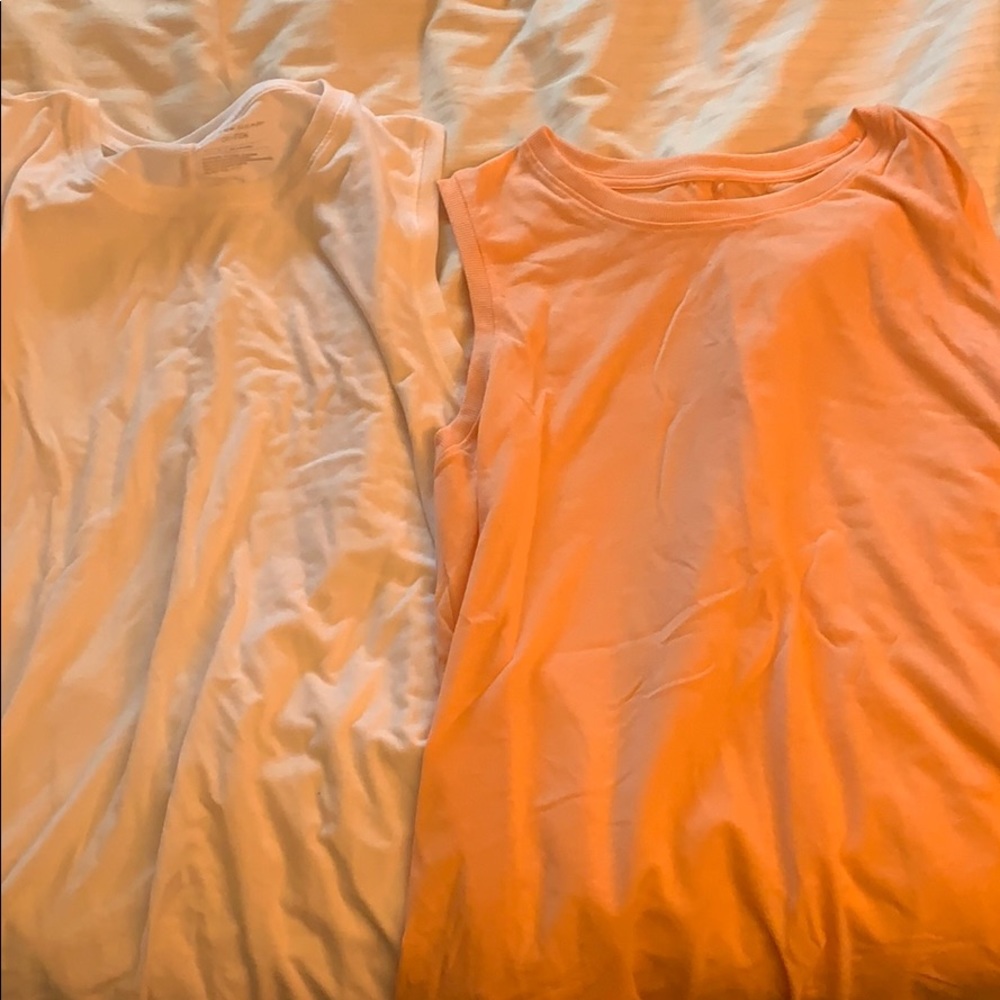 Workout tops!